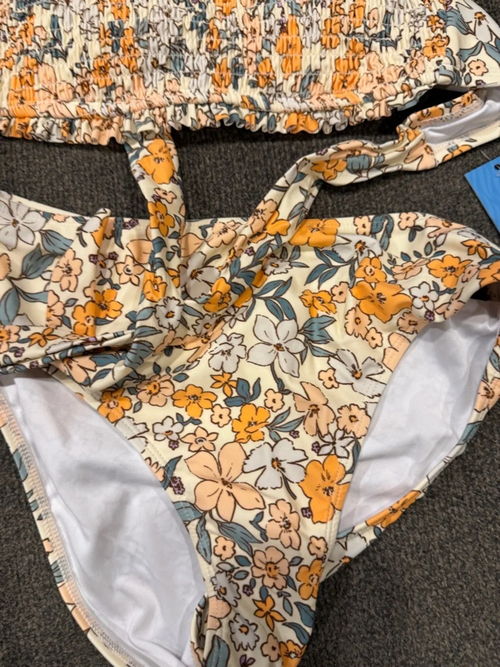 NWT * CUPSHE Swimsuit Floral Bandeau Top Back Tie Mid Waisted Bottom size XS